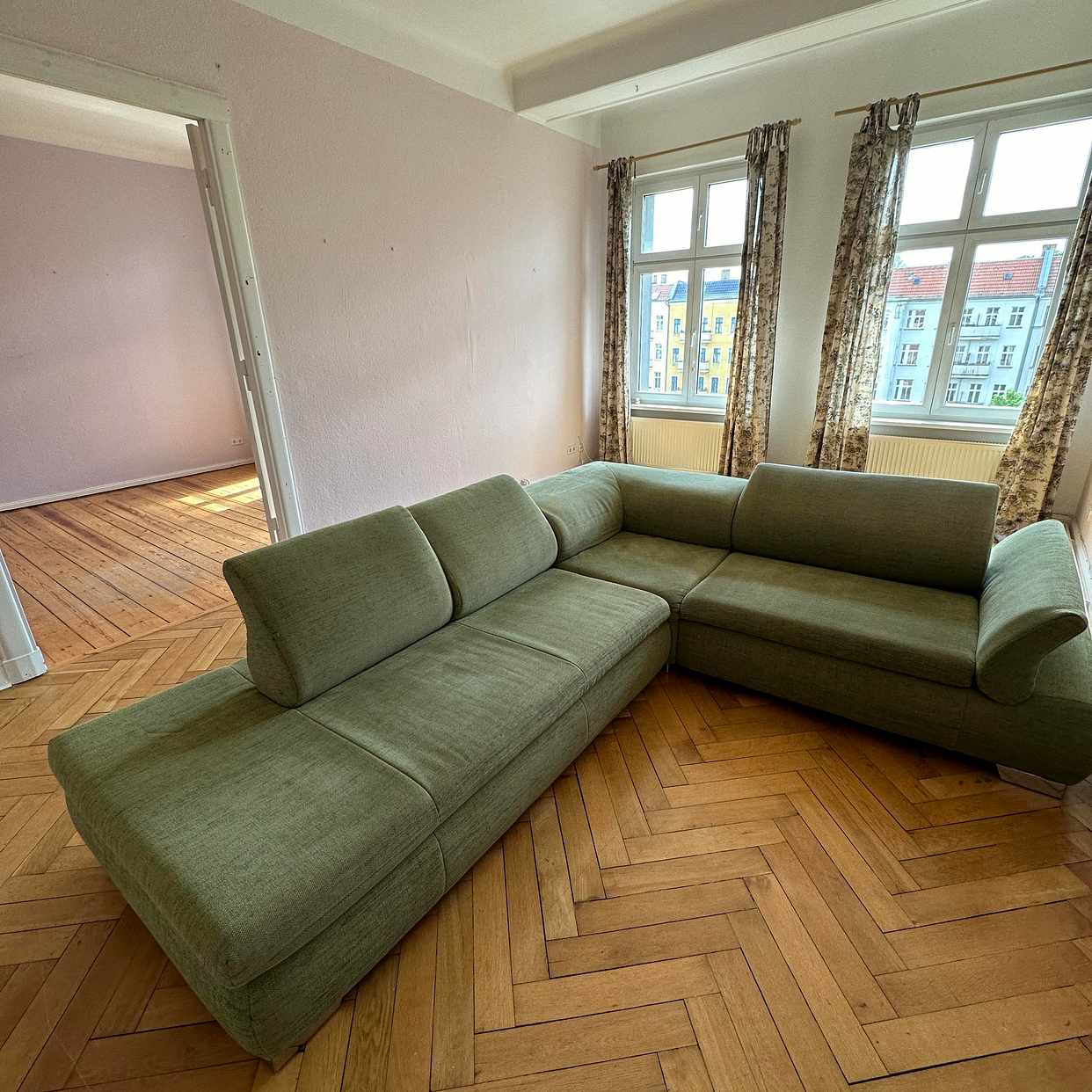 image of Sofa aus der Wohnung - Berlin