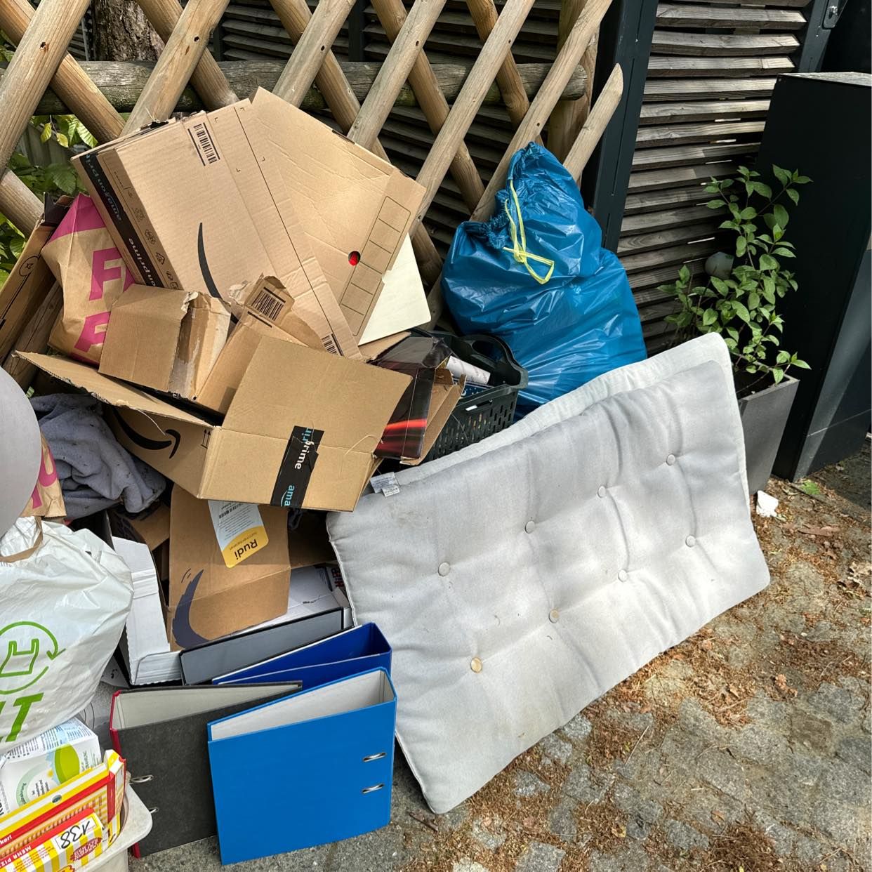 image of Sperrmüll mit Potential - Charlottenburg-Wilmersdorf
