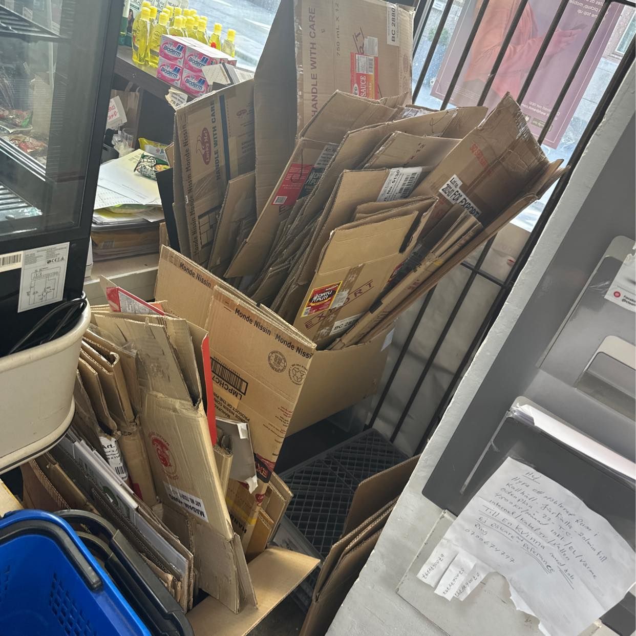 image of Put inside the boxes - 