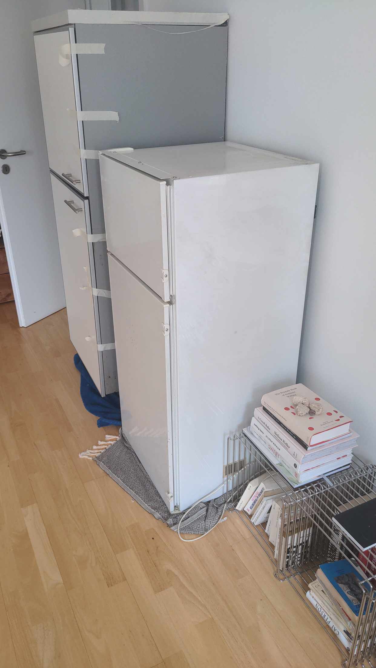 image of Alter Kühlschrank - Berlin