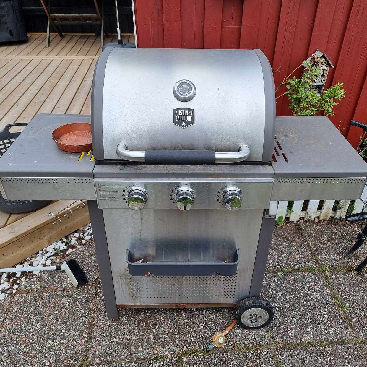 image of Återvinning av grill etc - Vällingby