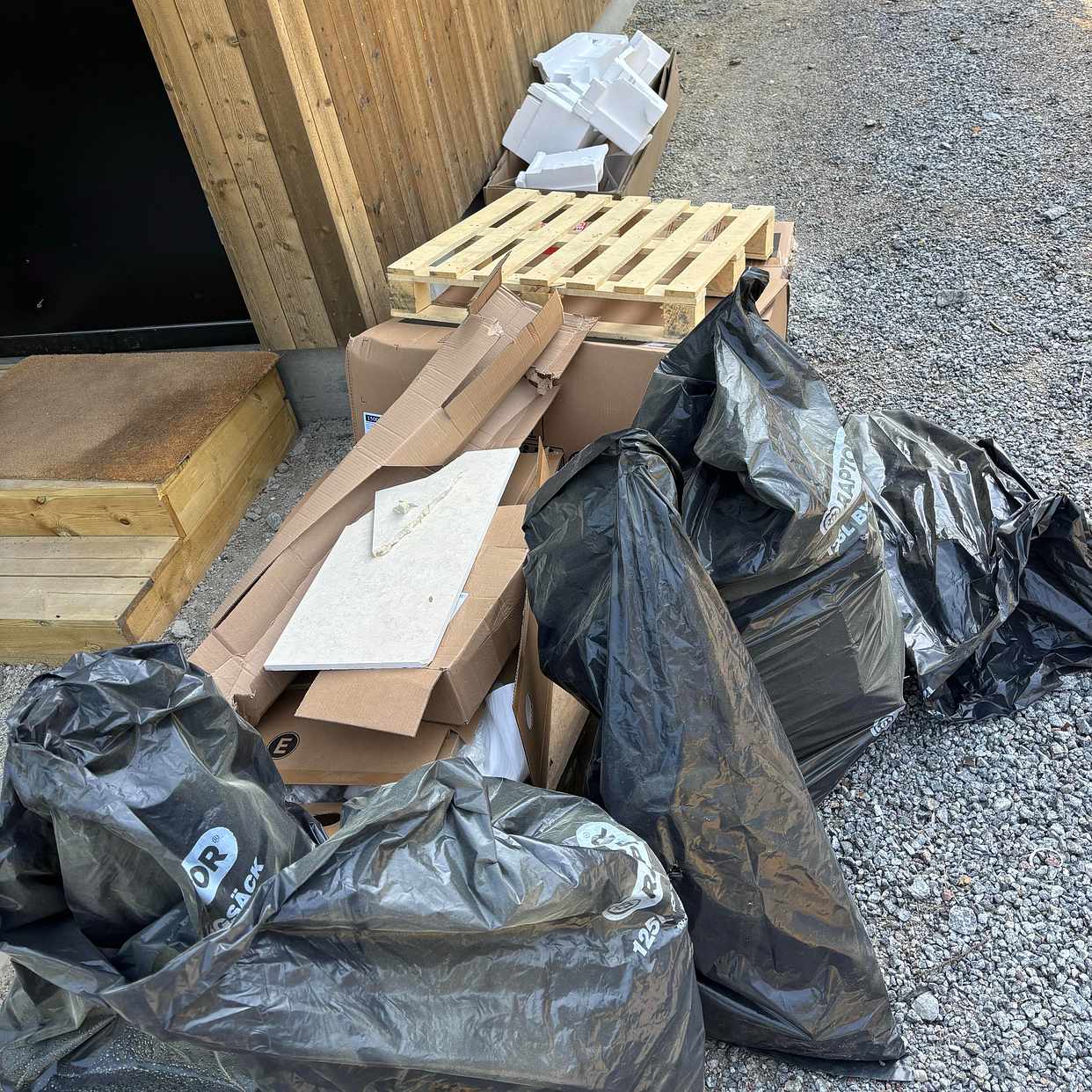 image of Återvinning av byggavfall - Boo