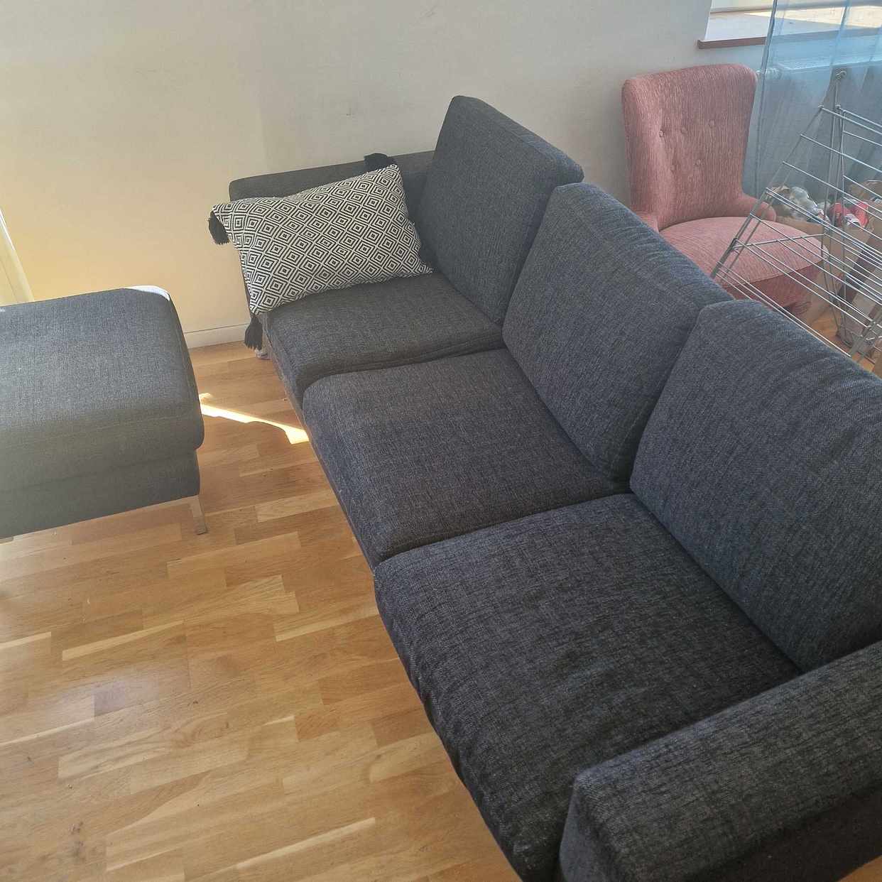 image of Soffa och fotpall - Solna
