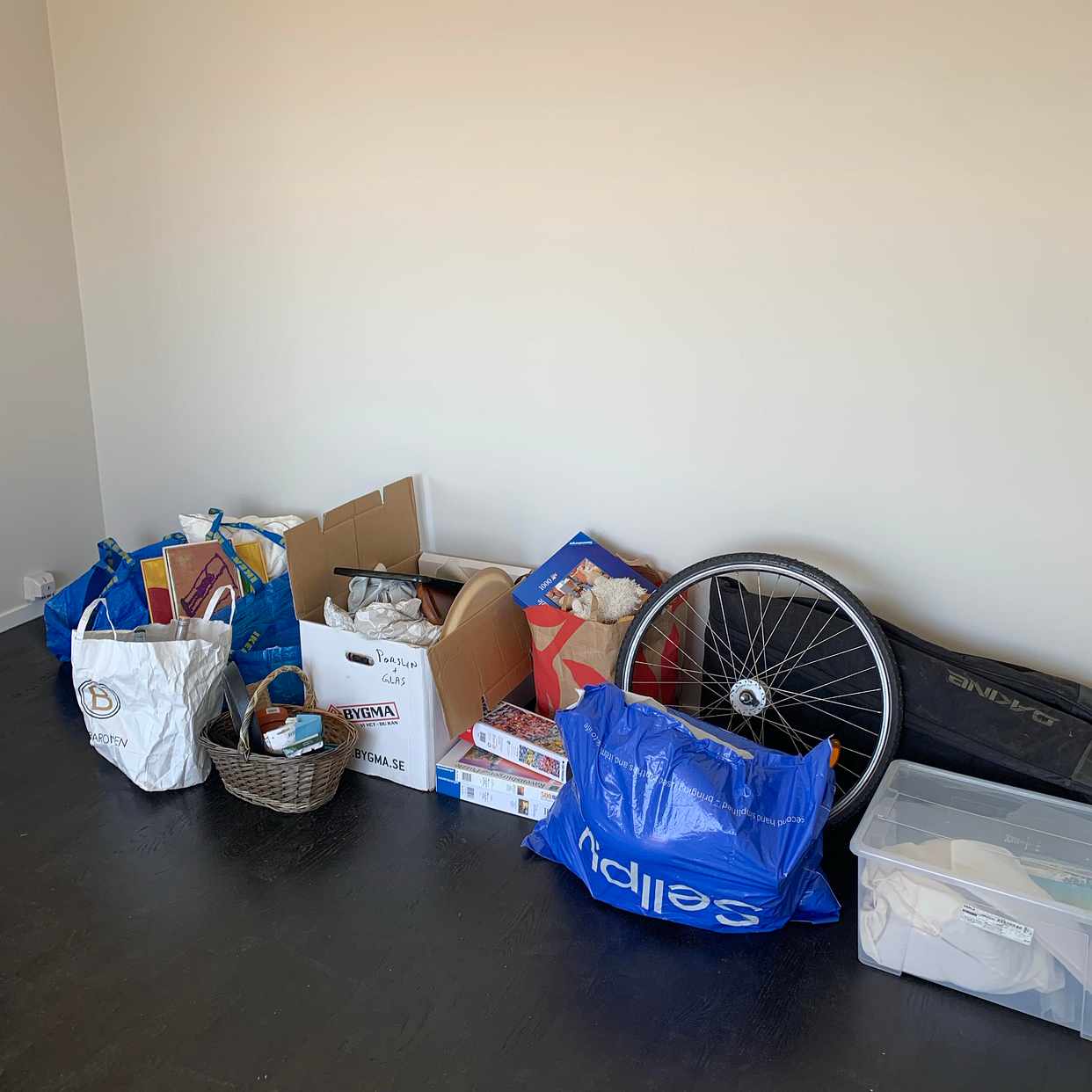 image of Carry & move boxes - 