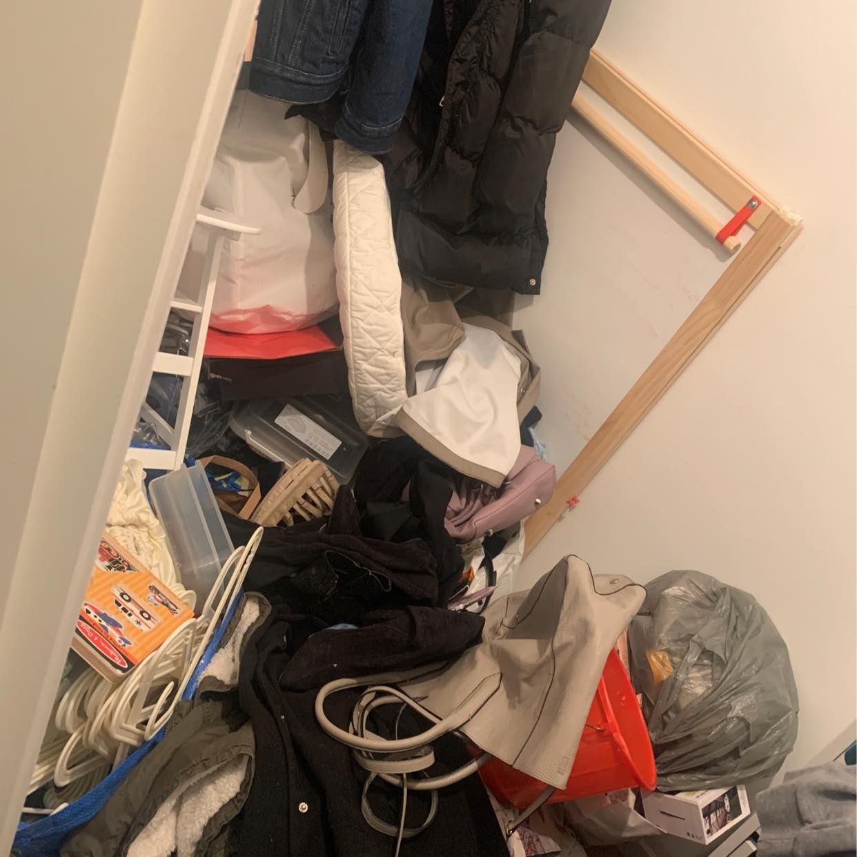 image of Soffa kartong säng - 