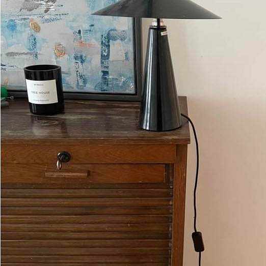 image of Delivery a cabinet - 