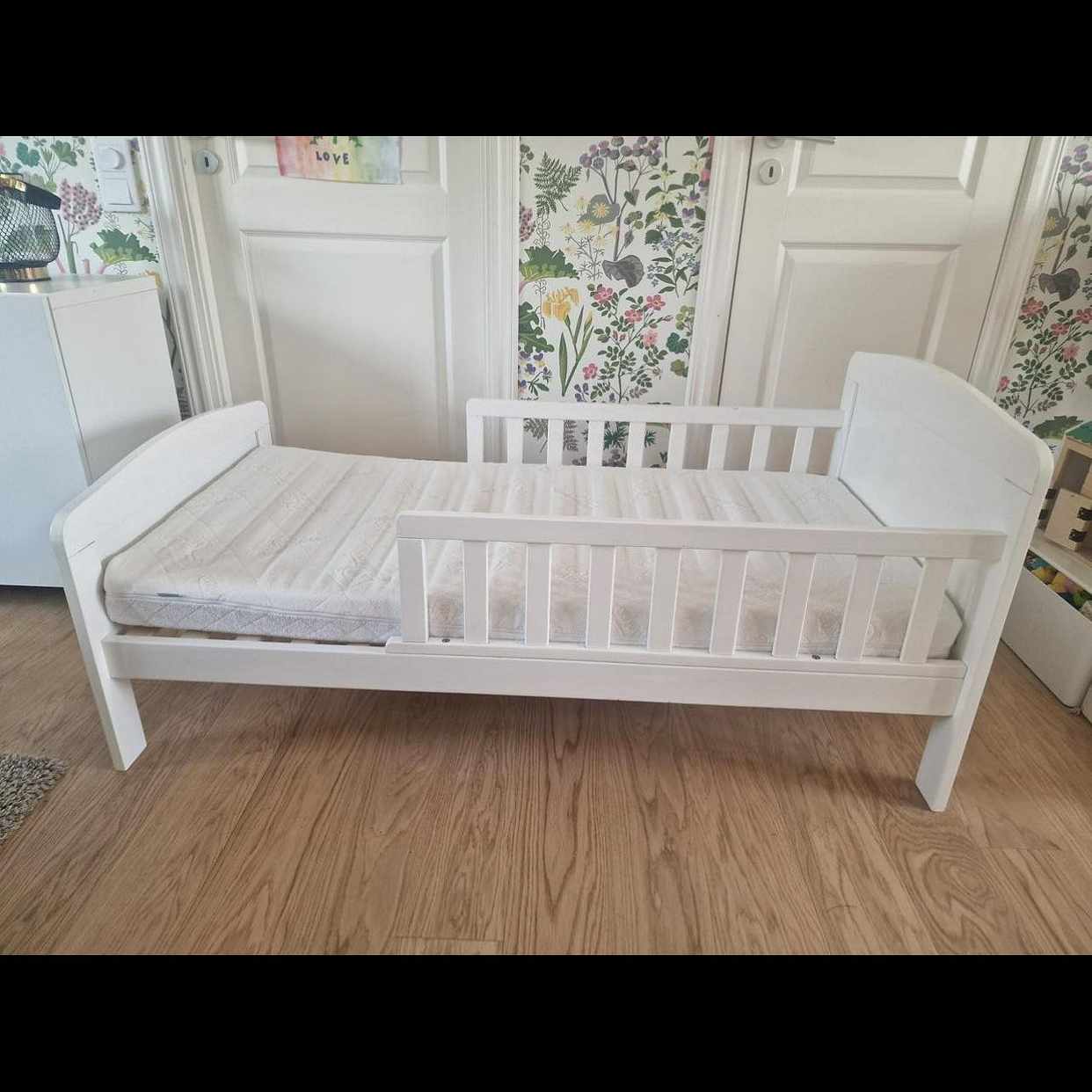 image of Kids bed frame 70x140cm - 