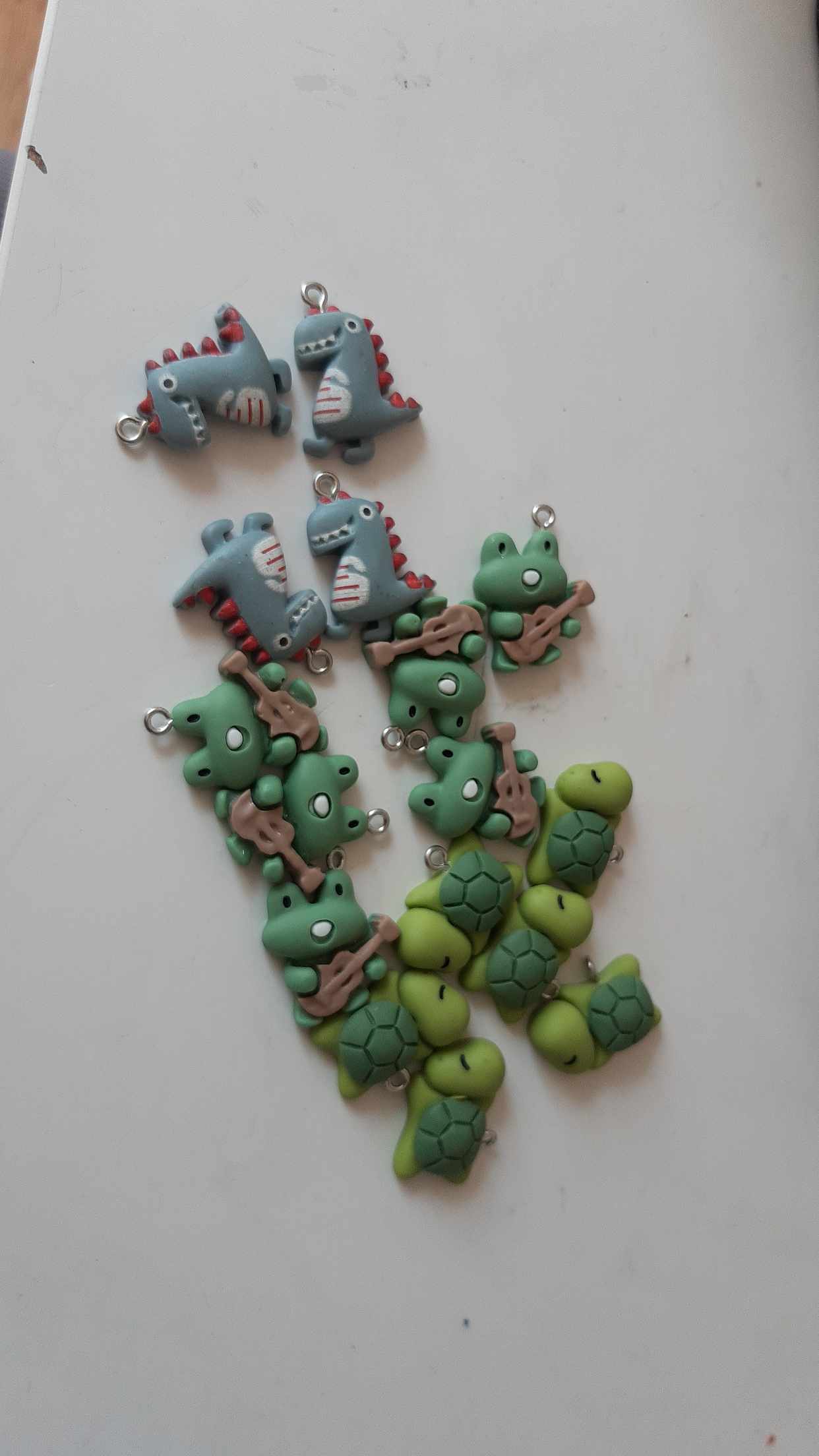 image of 16 berlocker - Uttran