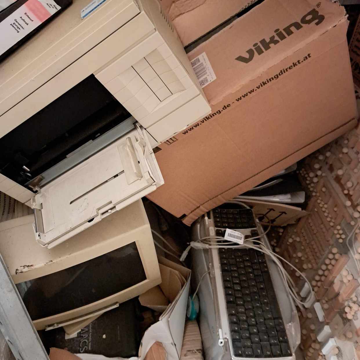 image of 120€ Keller leer räumen - Berlin