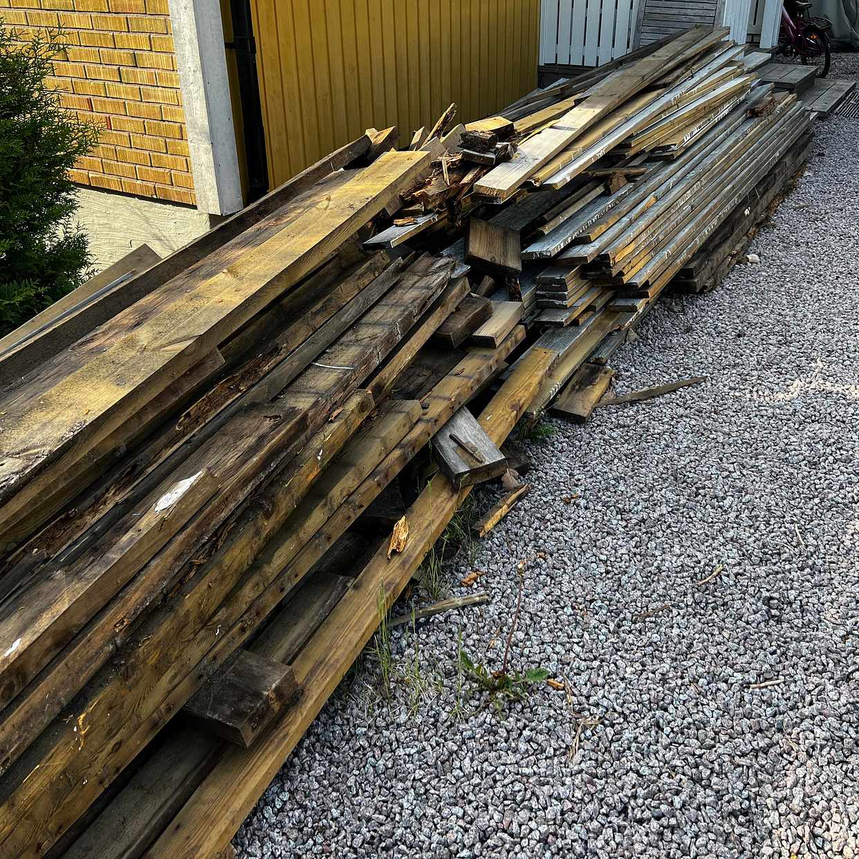 image of Bortforsling av trä - Vänge