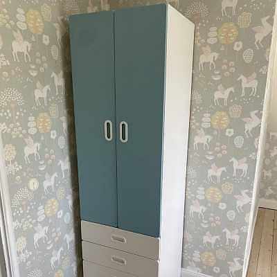 image of Pick up a Wardrobe - 