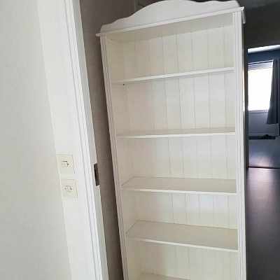 image of Bokhylla i träd - 