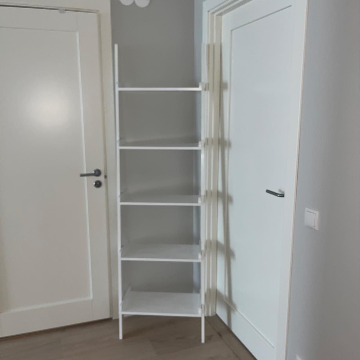 image of Hylla 180 cm+ gardinstång - 
