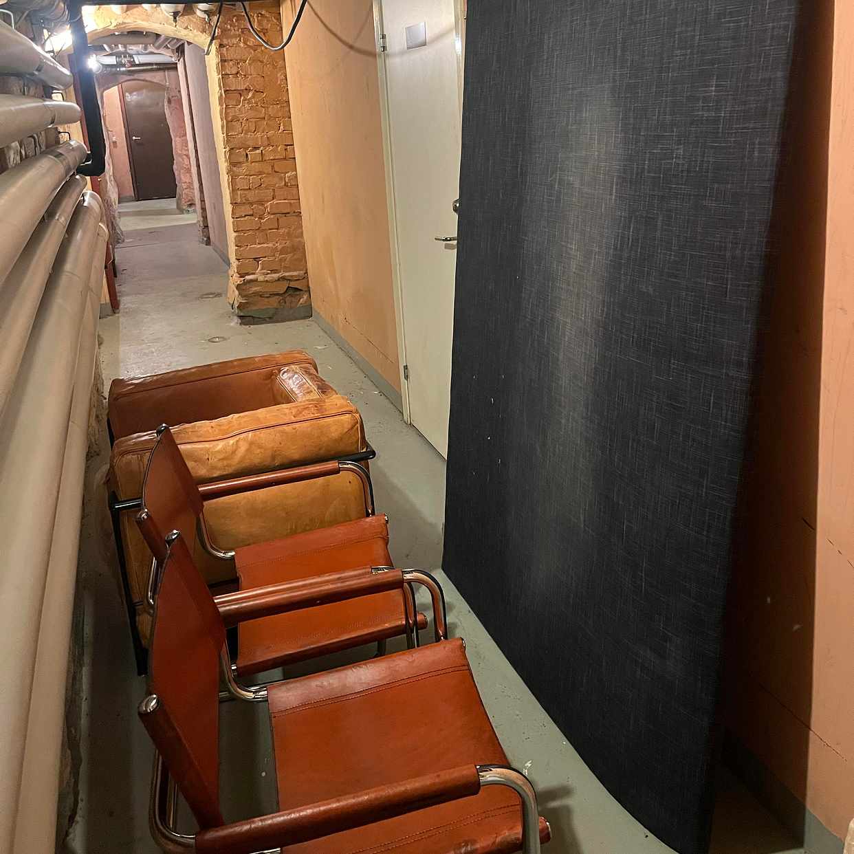 image of Hämtning/lämning möbler - 