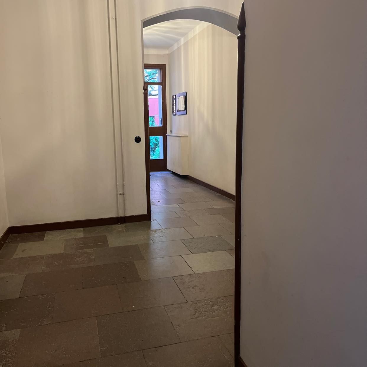 image of Hämtning/lämning möbler - 