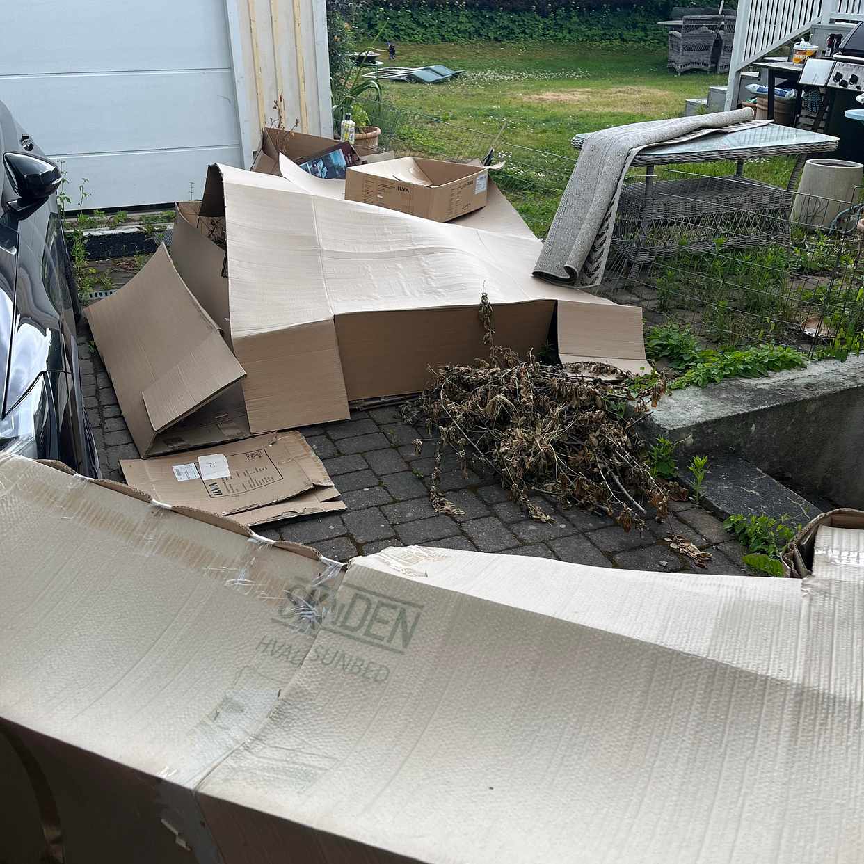 image of Grassclipper, cardboard - Enskede
