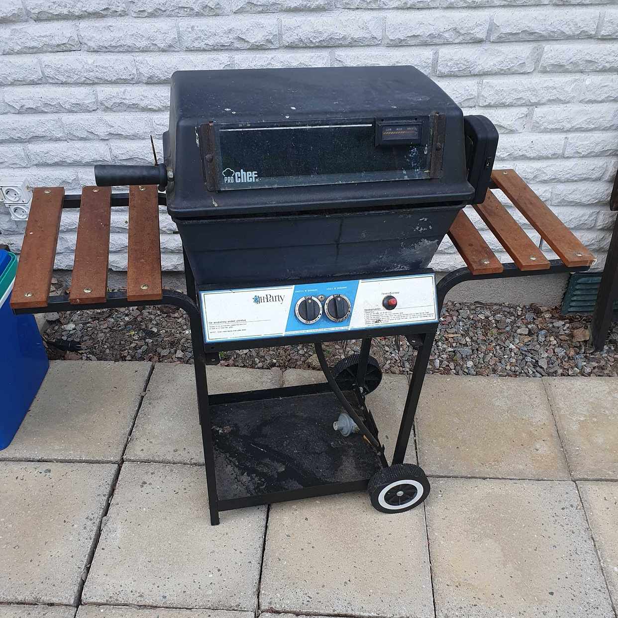 image of Gasolgrill bortskänkes - Huddinge