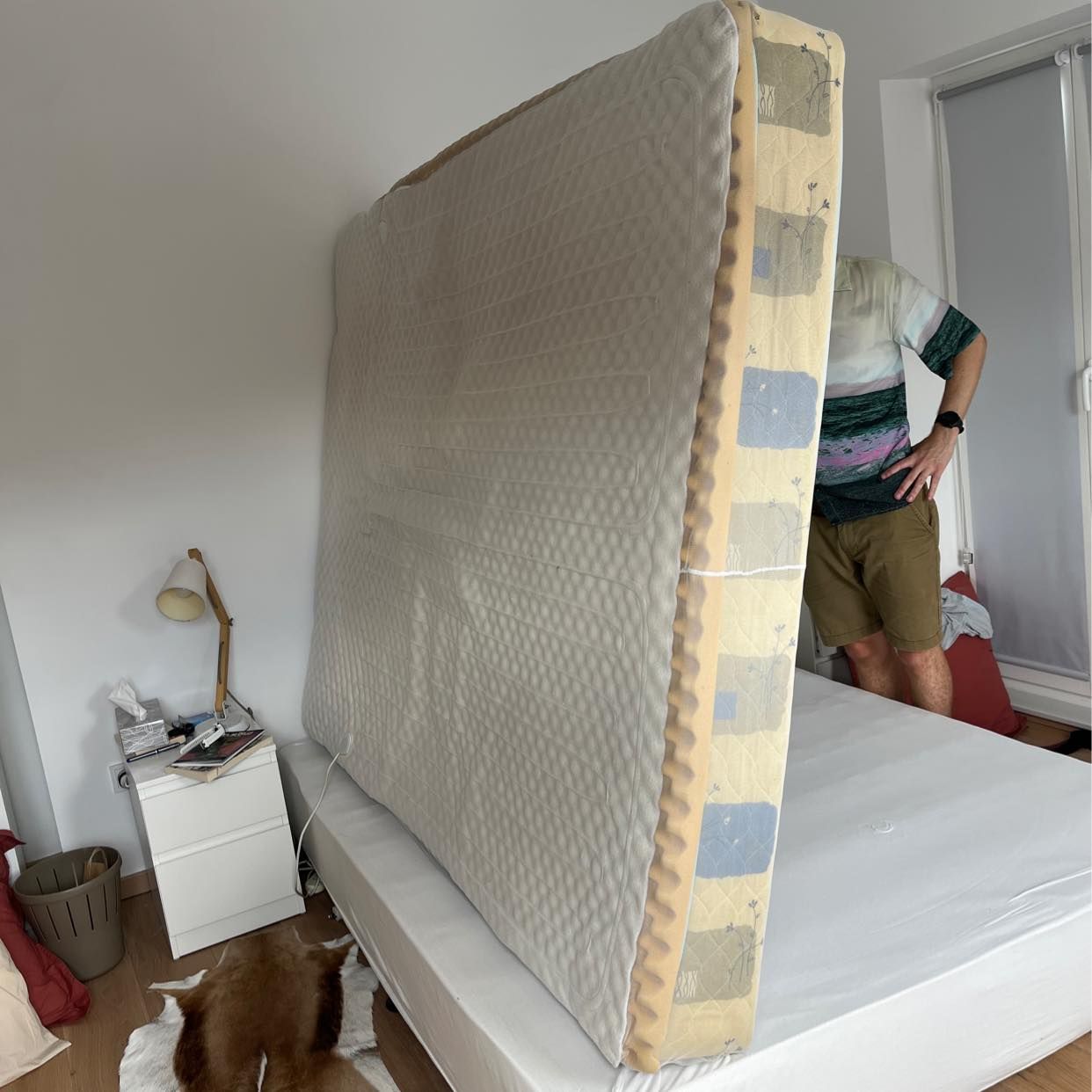 image of Removing old mattress - Berlin