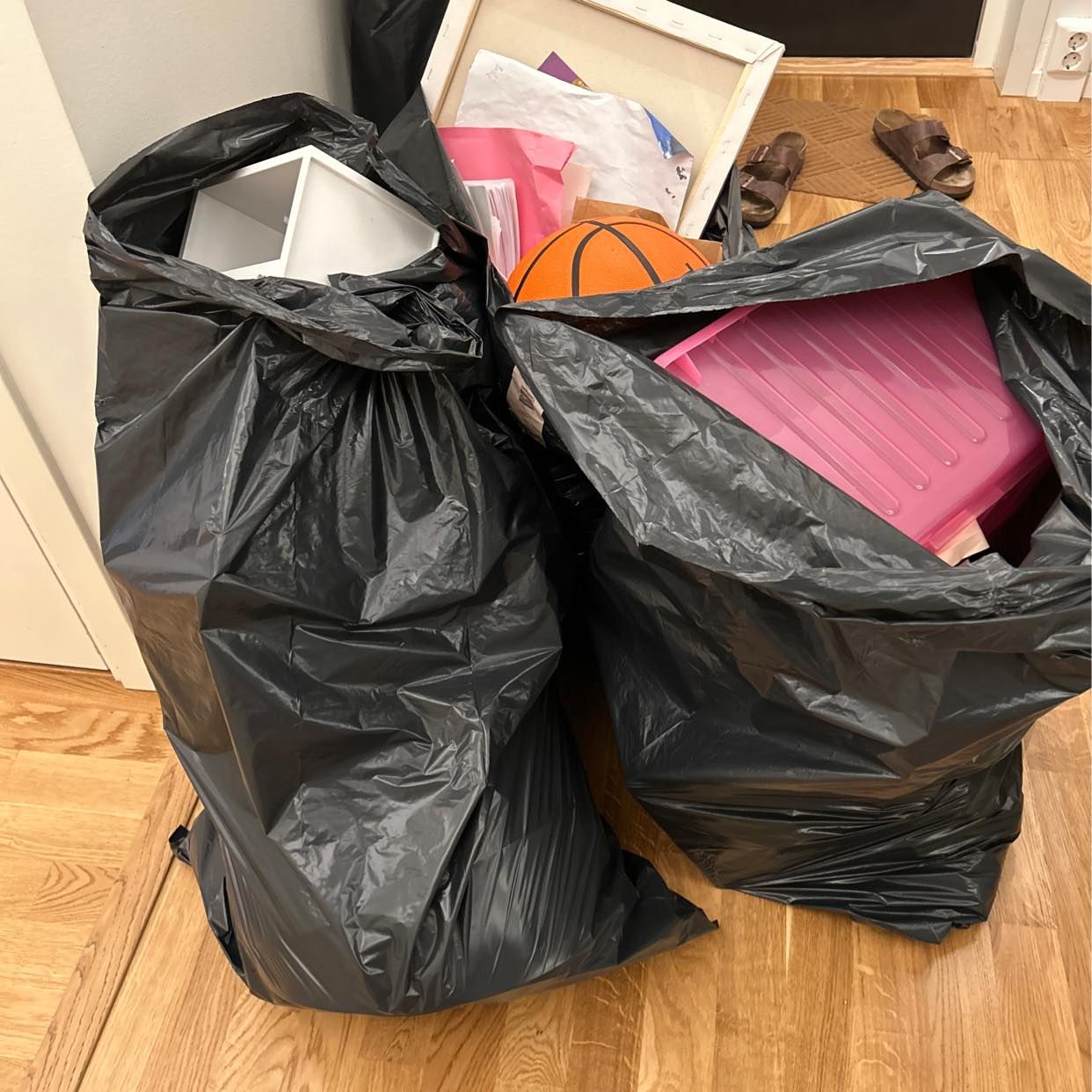 image of Leksaker / paper - Bandhagen