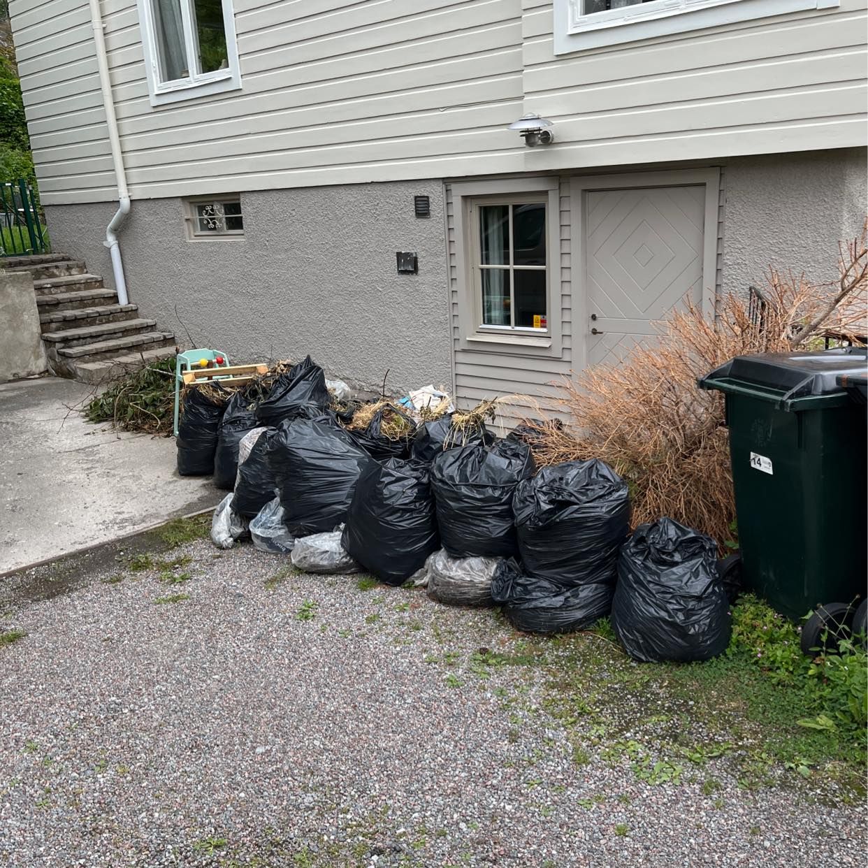 image of Trädgårdsavfall - Bromma