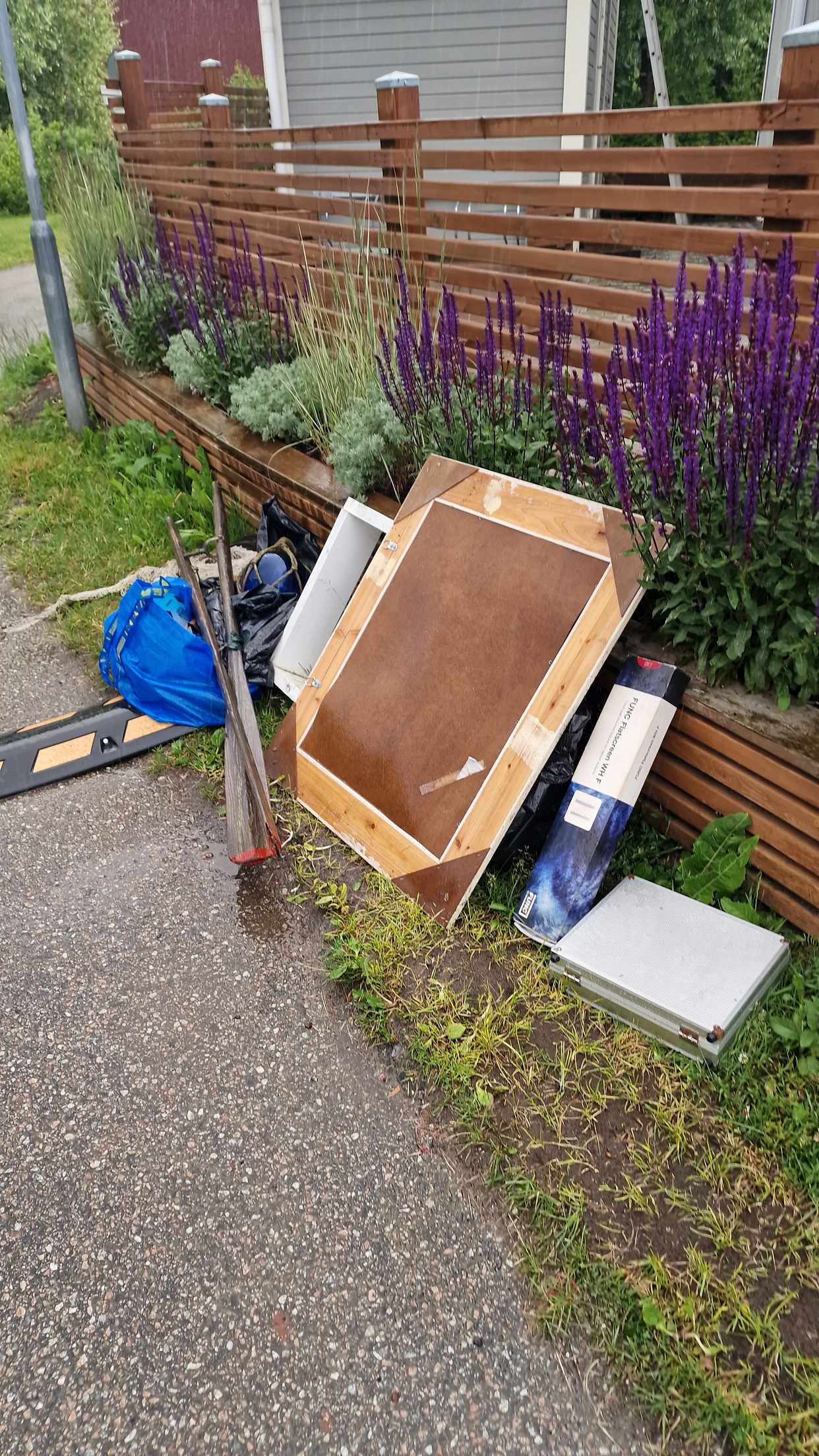 image of Div skräp - Sollentuna