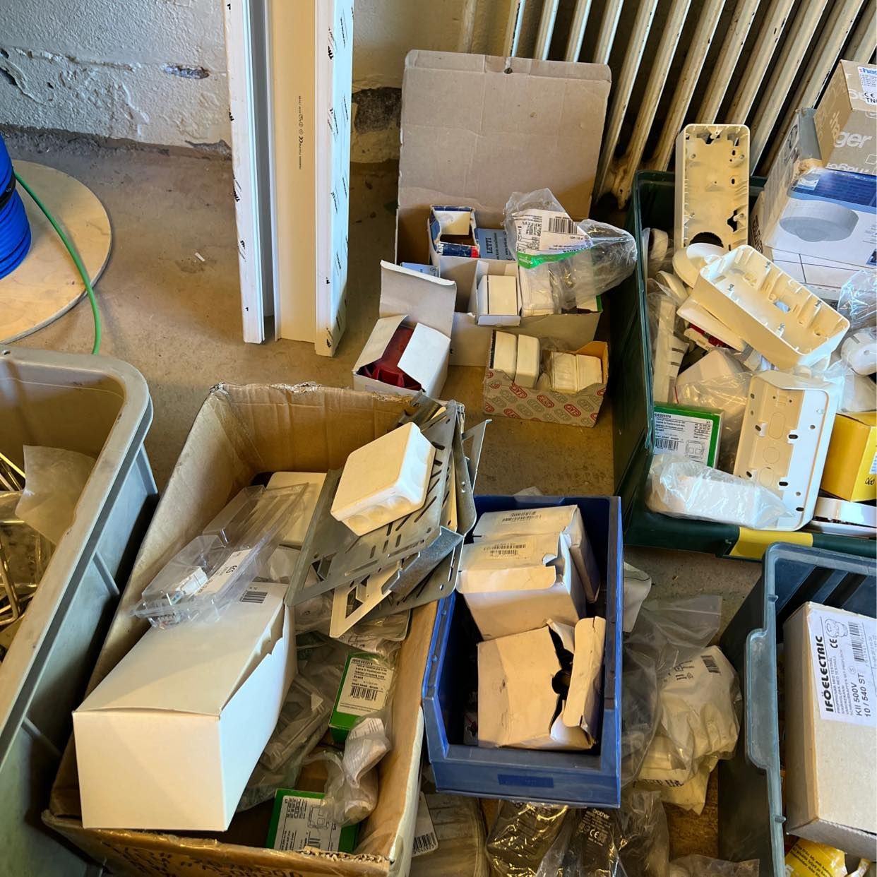 image of Garagerensning - Huddinge