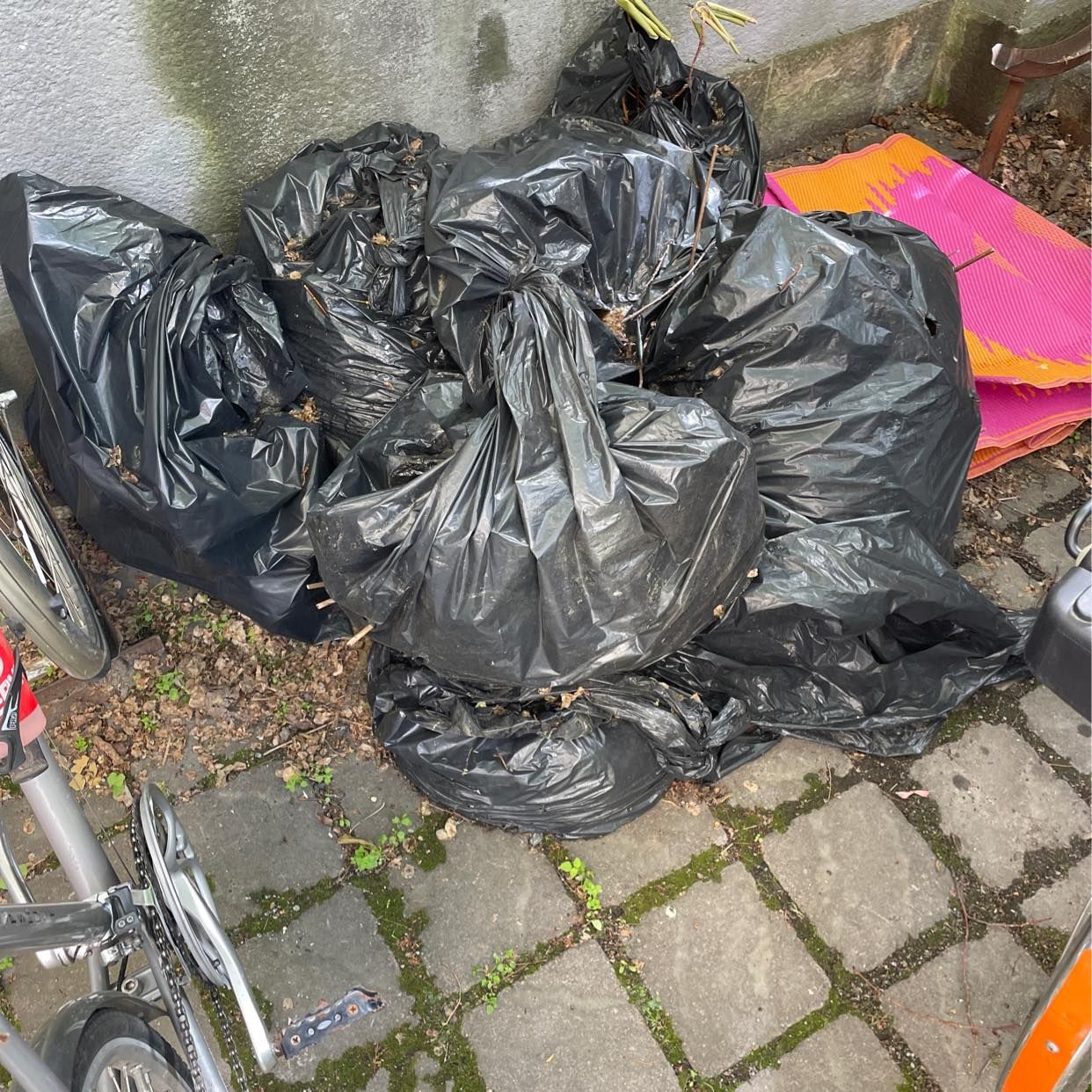 image of garden waste - Stockholm