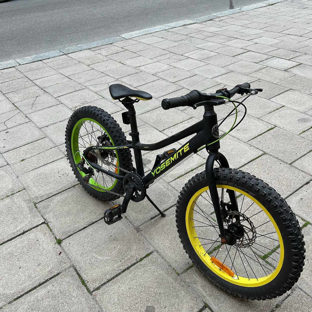 image of 2st barncyklar - Stockholm