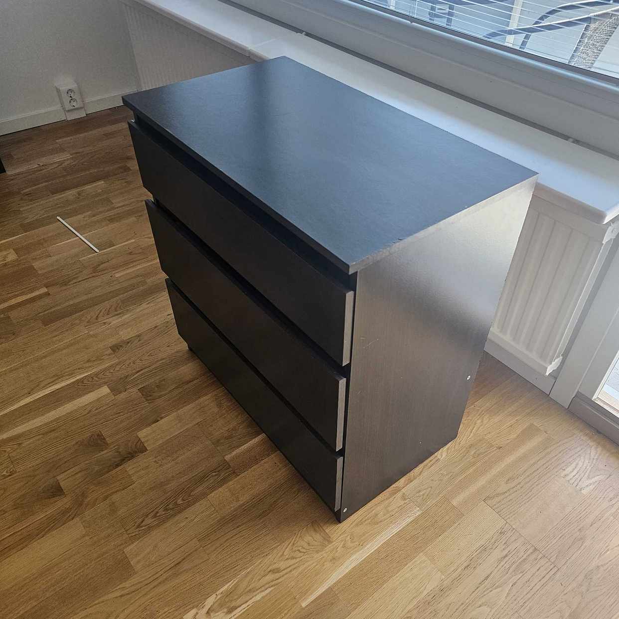 image of Byrå 3 lådor ikea - Brandbergen