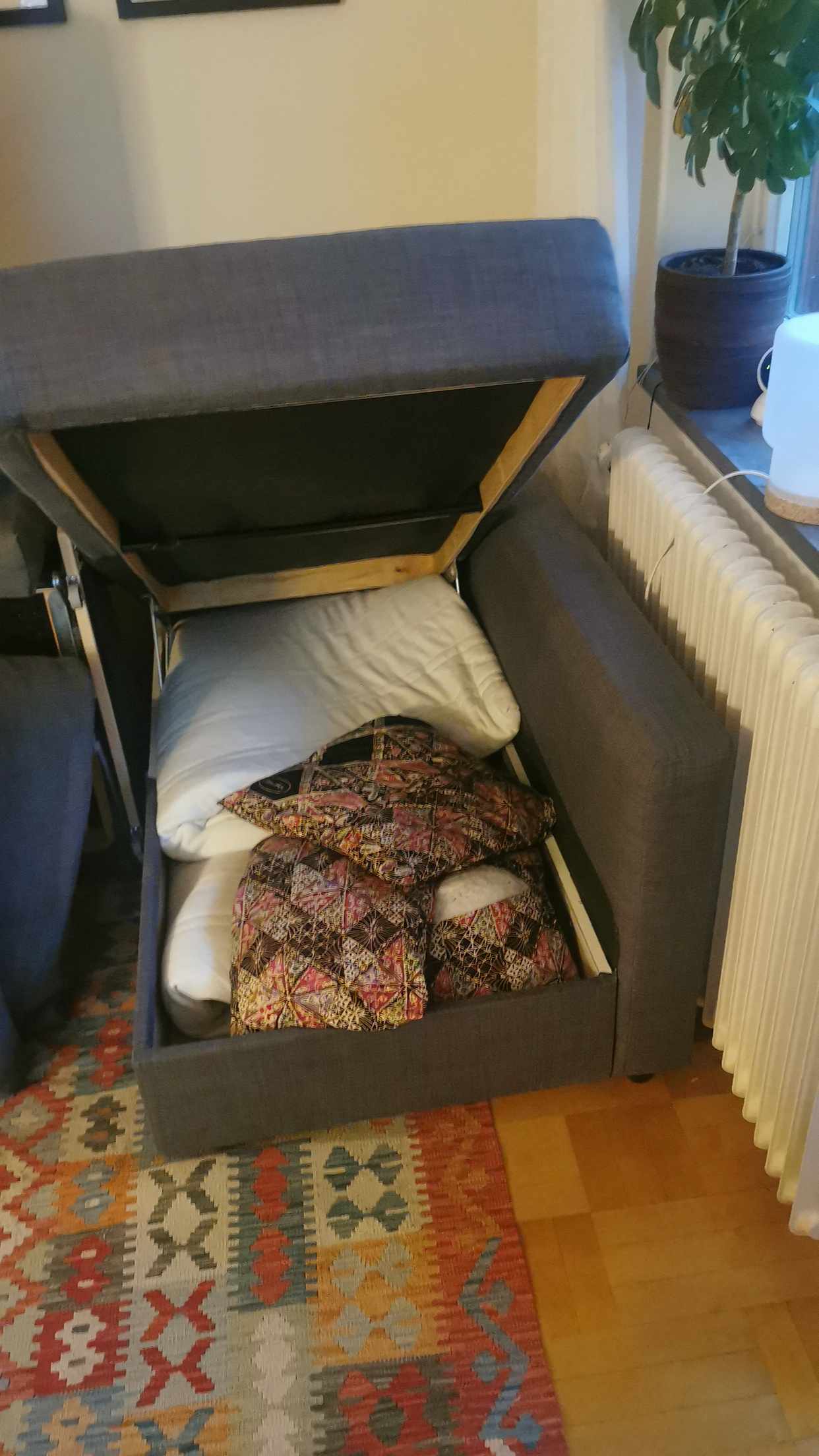 image of Slänga bäddsoffa - Bromma