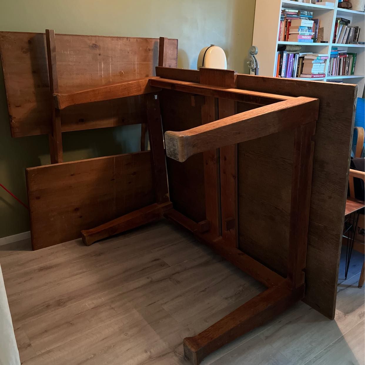 image of Stort matbord bortskänkes - Bandhagen