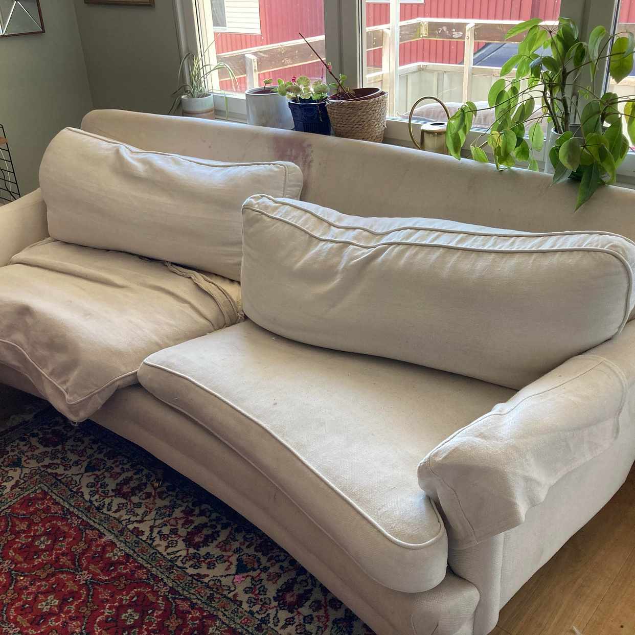 image of Soffa till tippen - Nacka