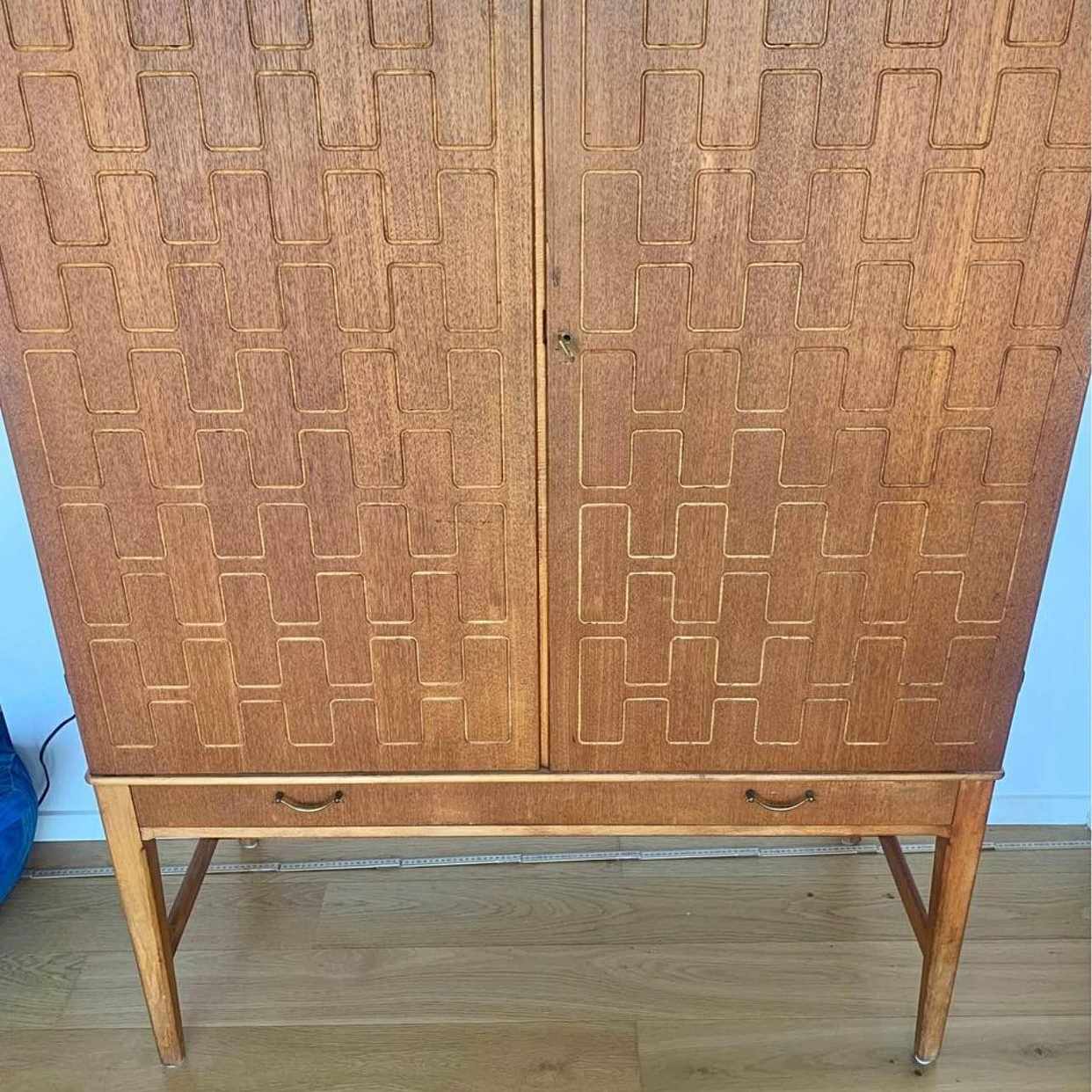 image of Skåp enligt bild. - 