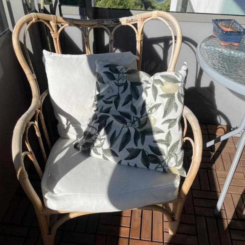 image of Hämta soffgrupp + bord - 