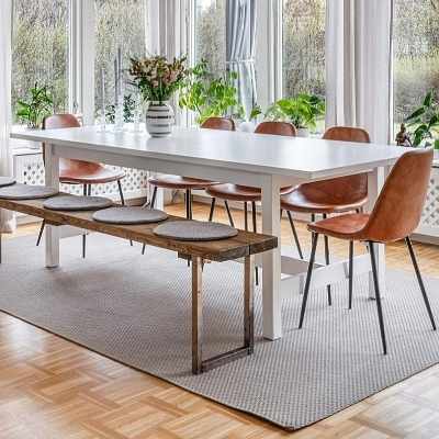 image of Bord,stolar och bänk. - 