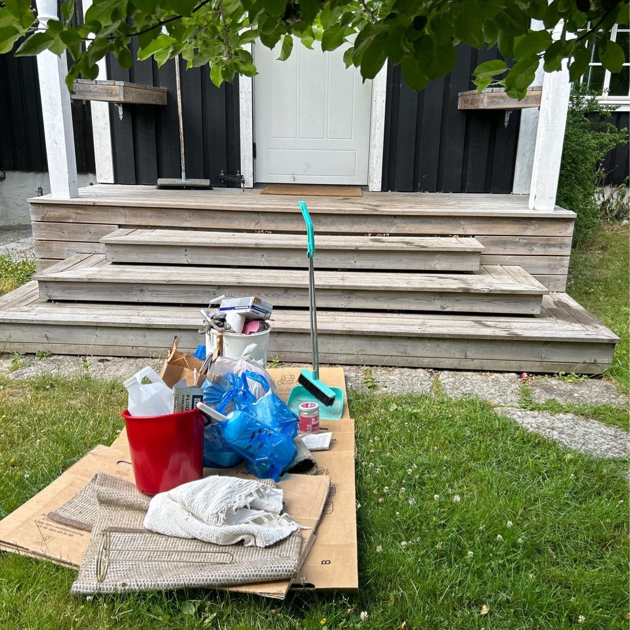 image of Slänga skräp - Tyresö