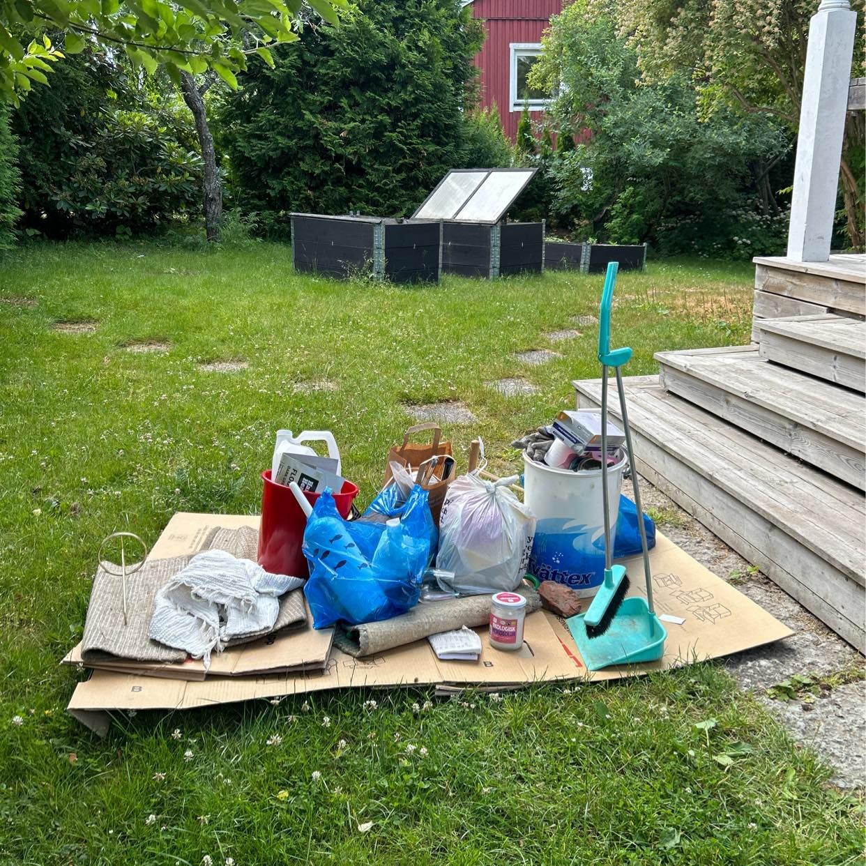 image of Slänga skräp - Tyresö