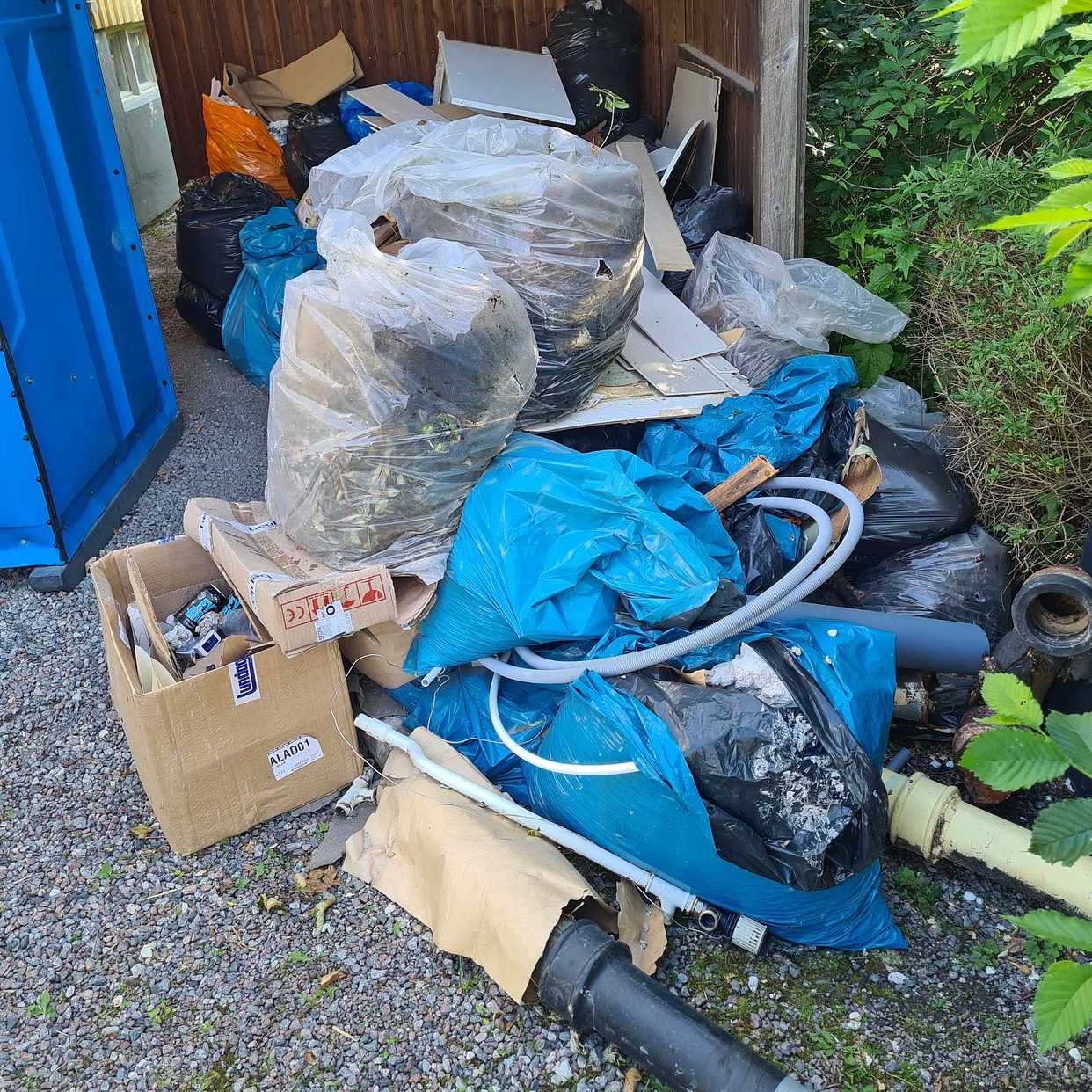 image of Byggavfall renovering - Bromma