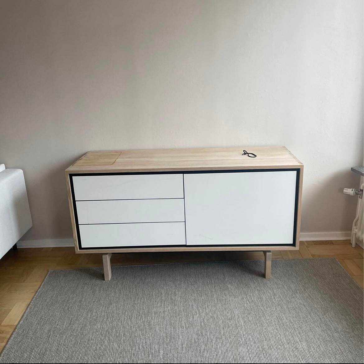 image of Tv träbänk - 