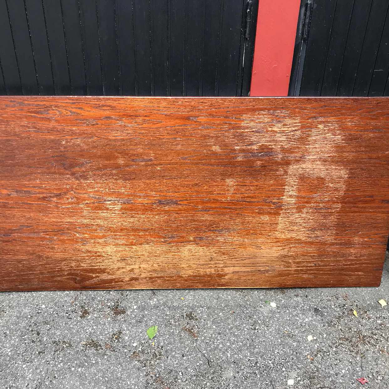 image of Skrivbord, mörk trä - Saltsjö-Duvnäs