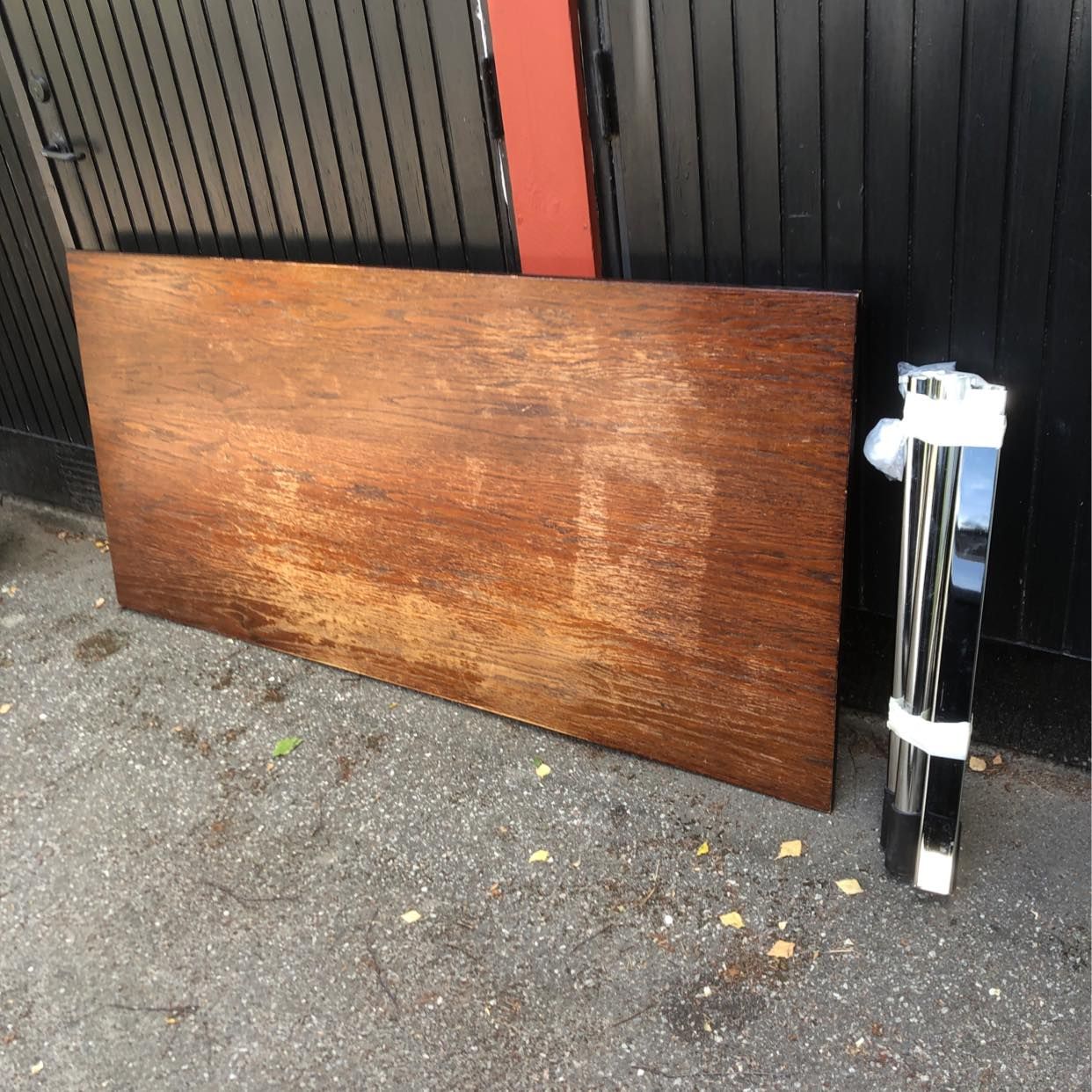 image of Skrivbord, mörk trä - Saltsjö-Duvnäs