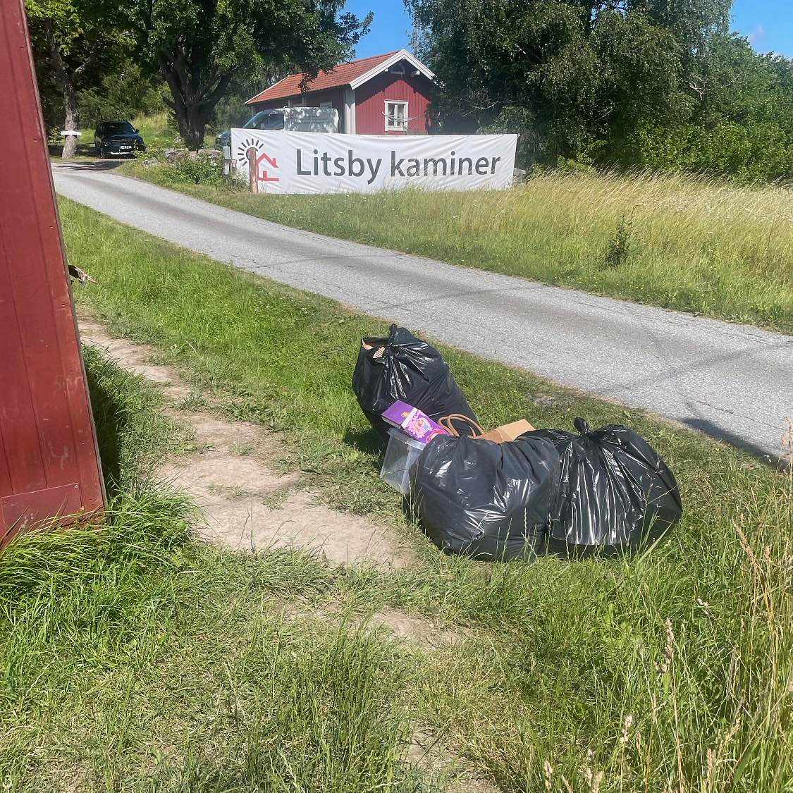image of Blandat bråte - Täby