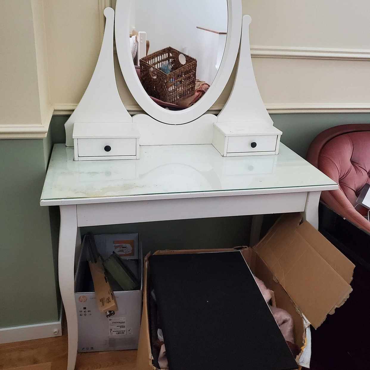 image of Make-up table - Skarpnäck