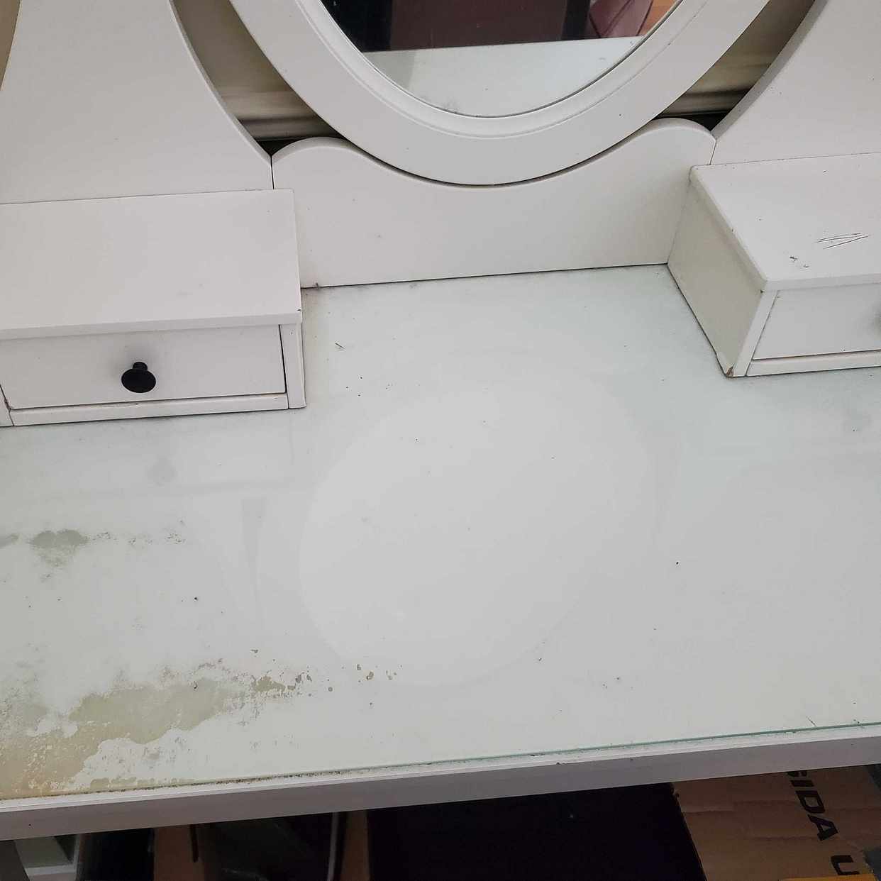 image of Make-up table - Skarpnäck