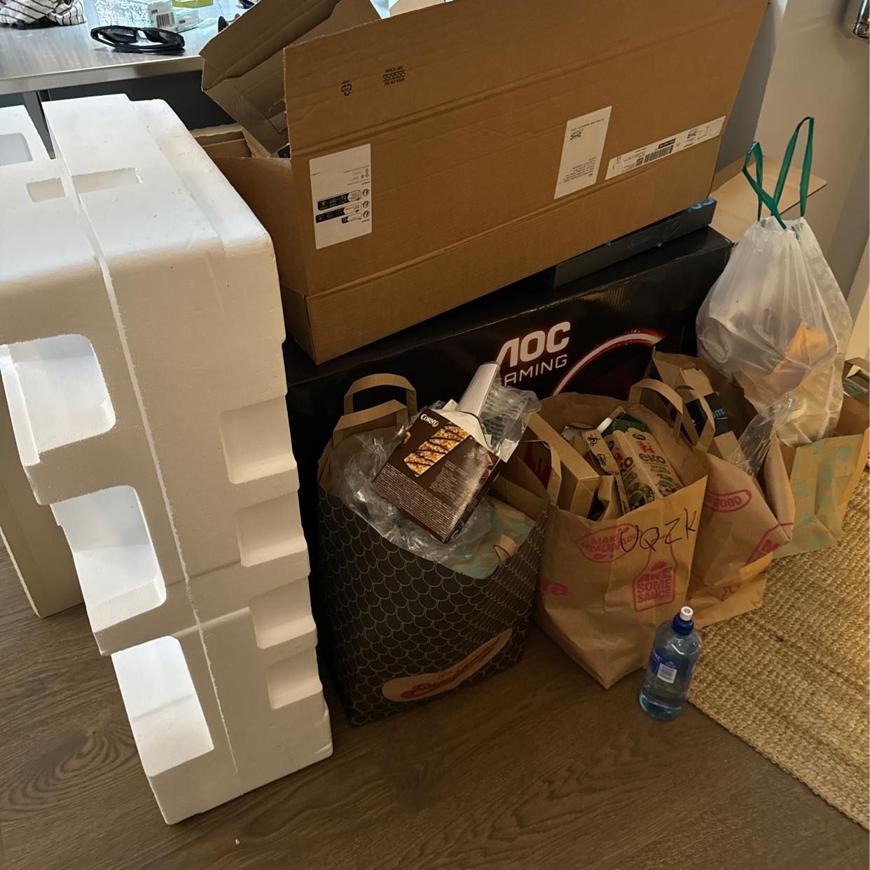 image of Mostly boxes and styrofoa - Stockholm