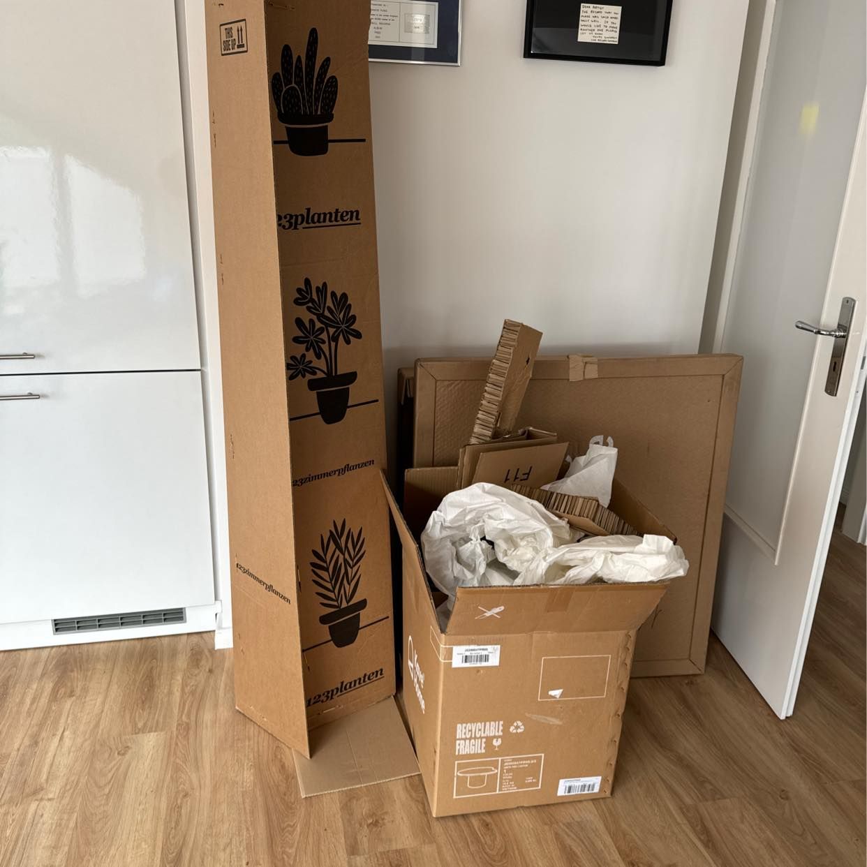 image of Cardboard boxes for recyc - Berlin