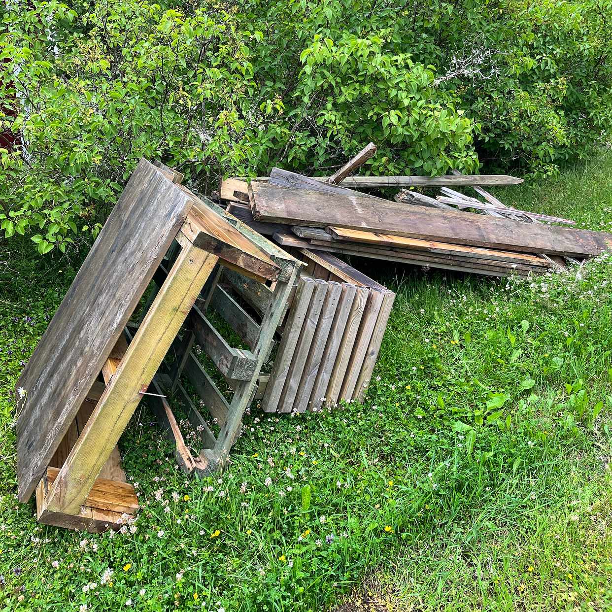 image of Hämtning av träavfall - Åkers Styckebruk