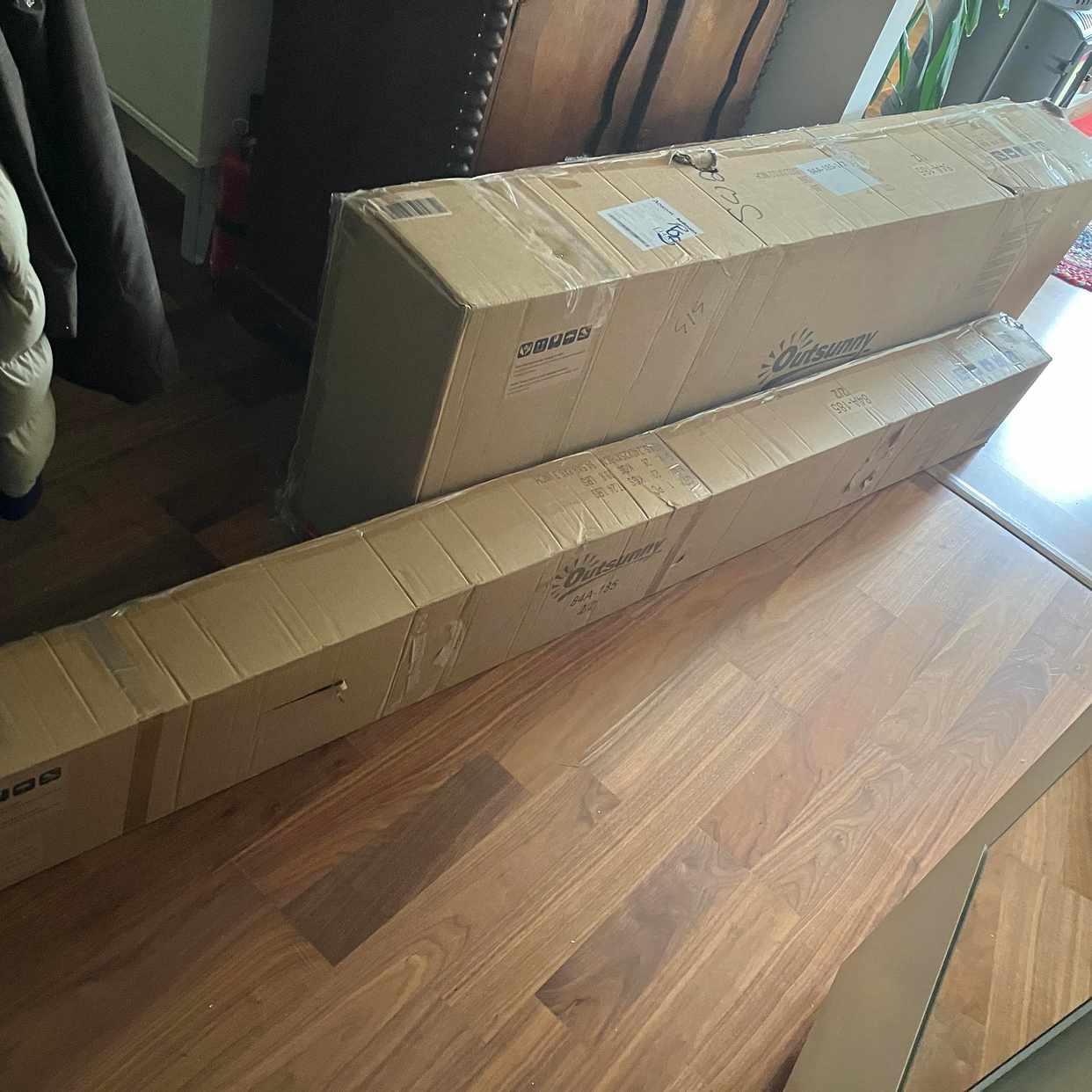 image of 2 långa kartonger - 