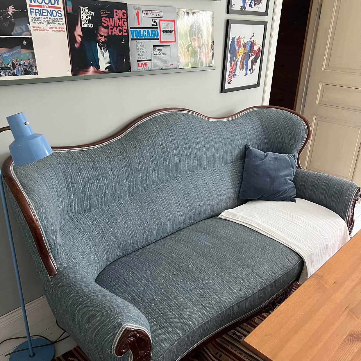 image of Hämta soffa och lämna på - Bålsta