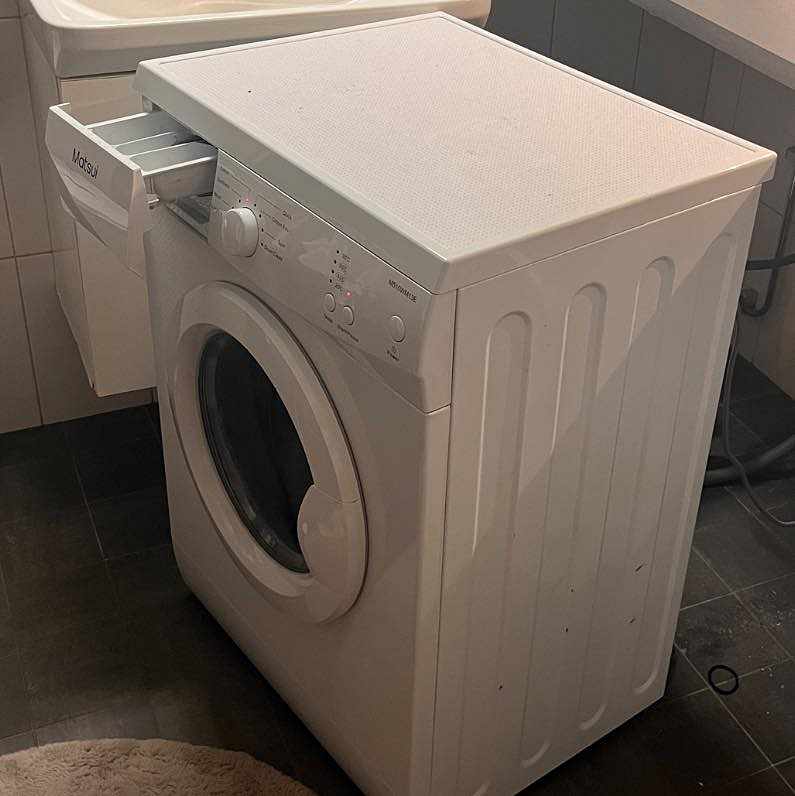 image of Tvättmaskin och emballage - Barkarby